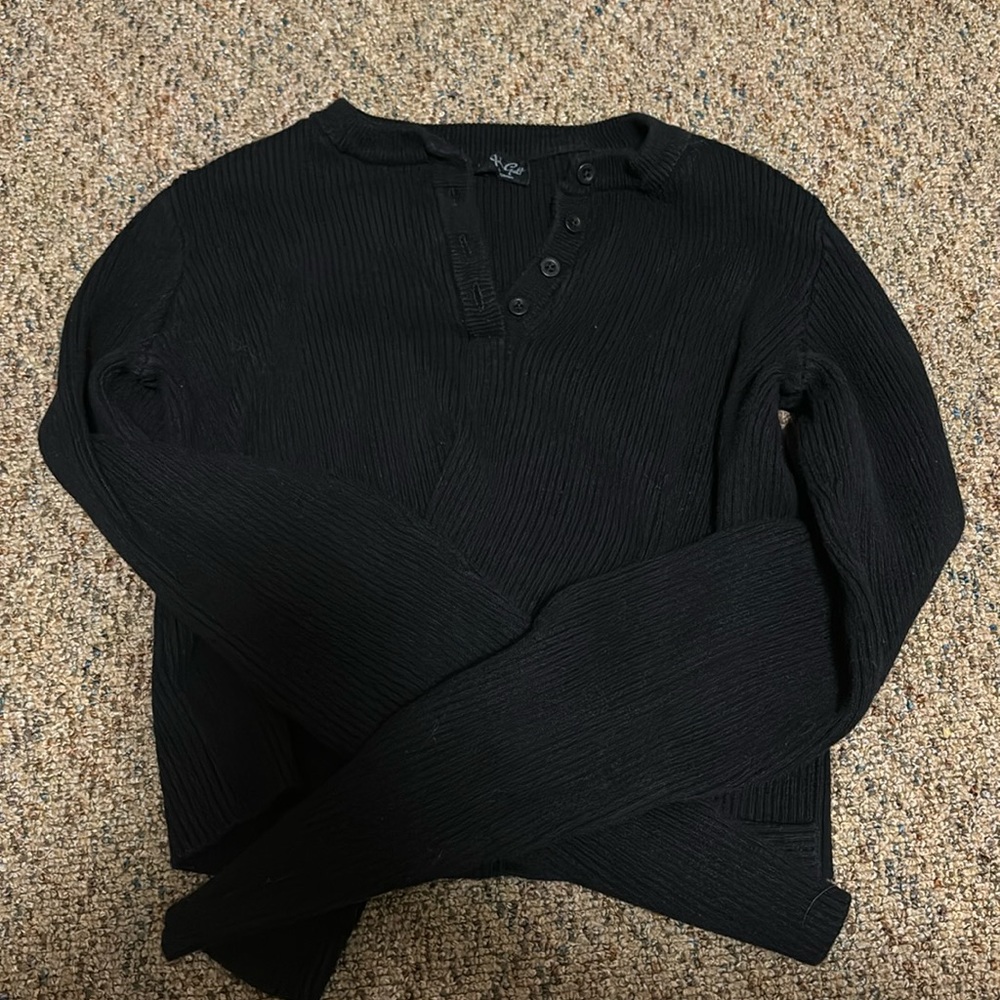 BRANDY MELVILLE BLACK CROPPED LONGSLEEVE